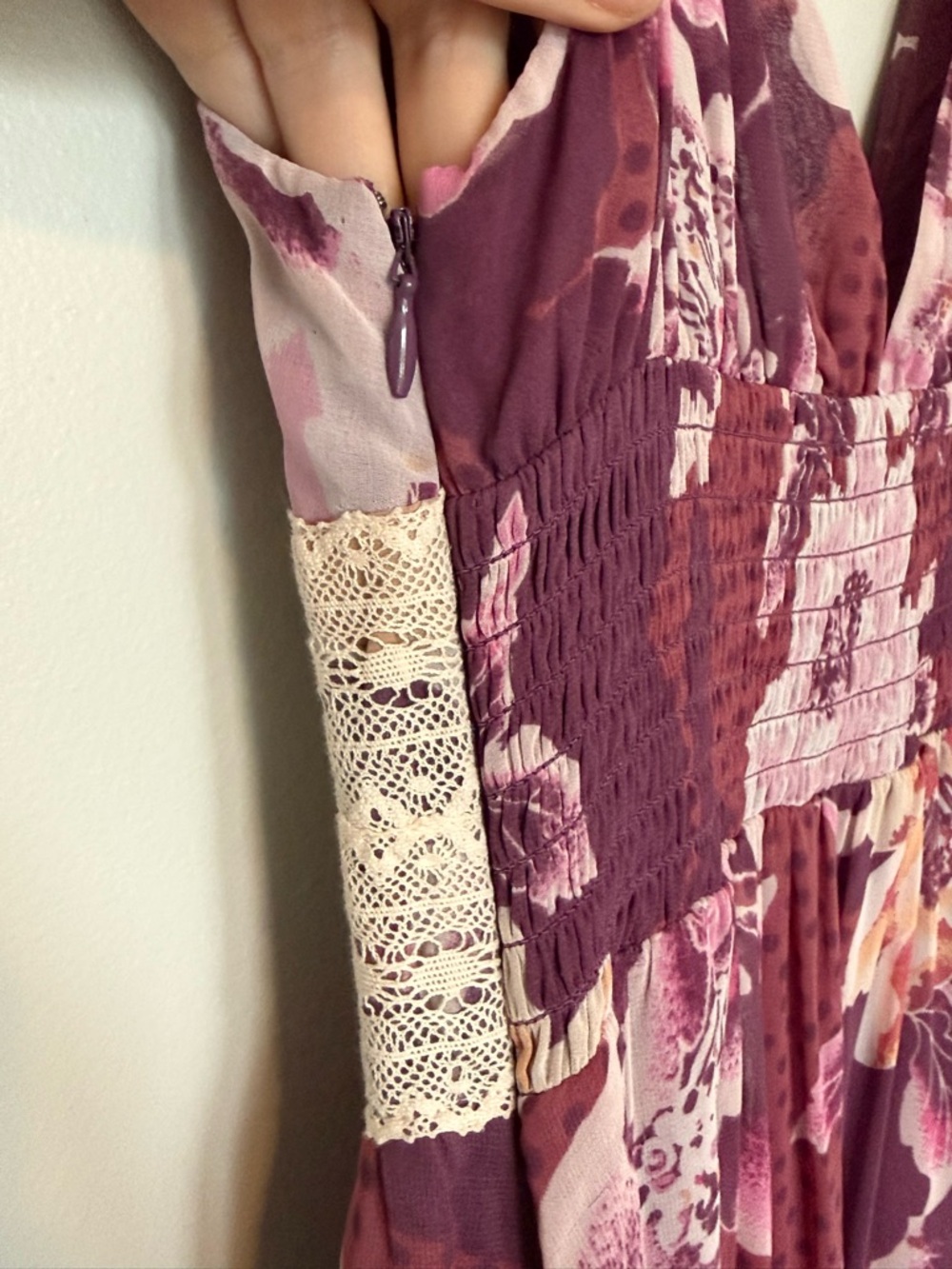 Free People Floral Lace Boho Midi Dress Size 6 Purple Pink Tiered Ruffle V Neck - Picture 10 of 12